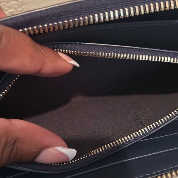 Fendi Zip Around Continental Long Wallet Dark Blue Leather Luxury Minimalist - Picture 6 of 14